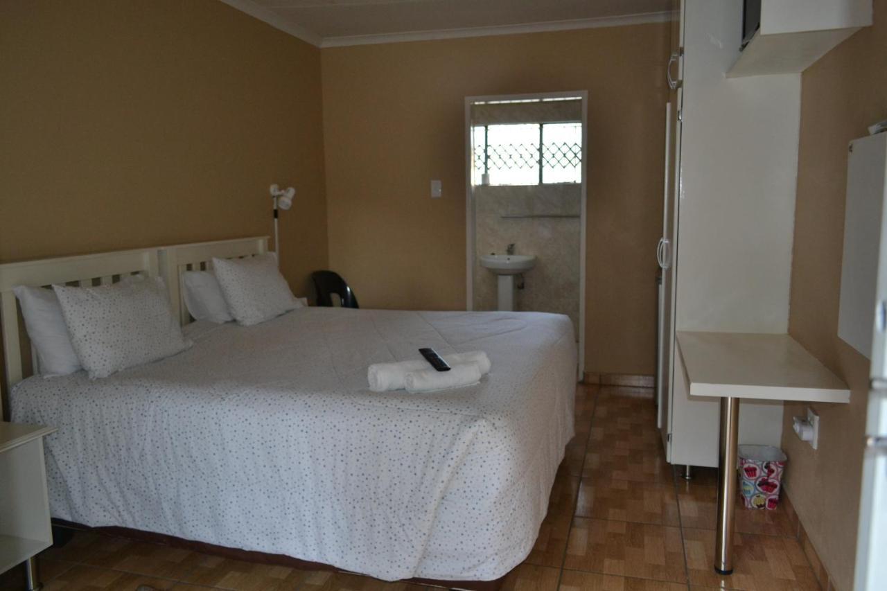 Kamogelo Guest House Pilanesberg Kültér fotó